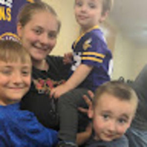 Meet your Posher, Kylee